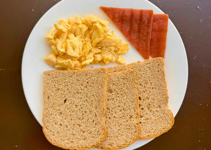 Cheap hotel: Mariner'S Pension House