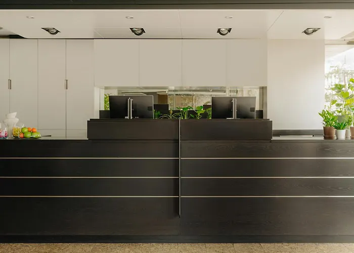 4 sterren hotel: Crown Hotel Eindhoven Centre