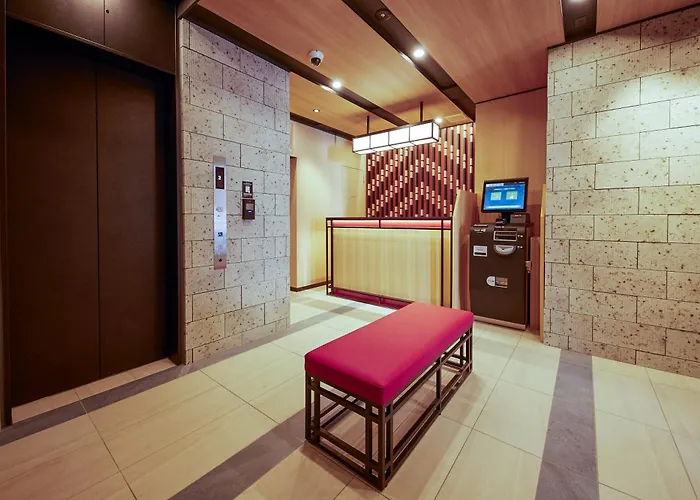 Luxury hotel only: Monday Apart Nihonbashi Ningyocho