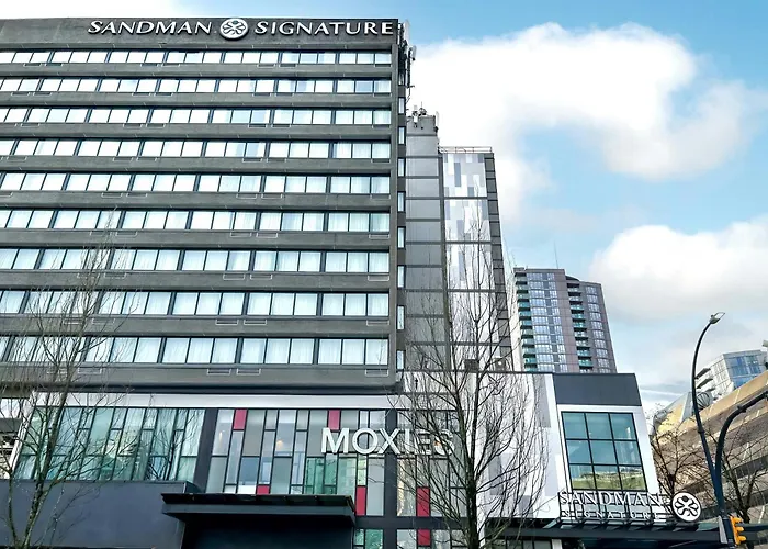 Hôtel accueillant les animaux: Sandman Hotel Vancouver Downtown