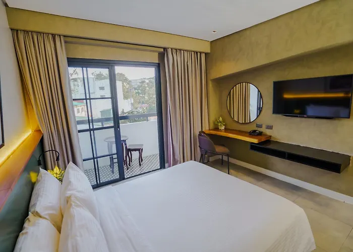 Venus Parkview Hotel