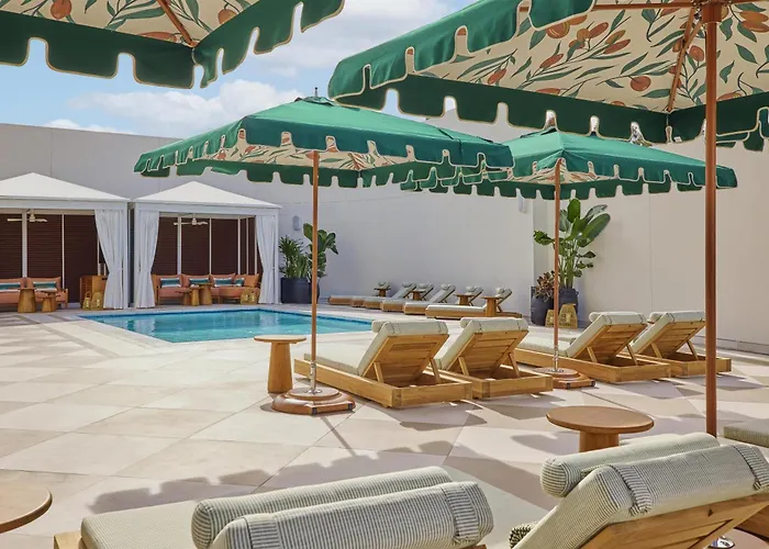 Cameo Beverly Hills, Lxr s & Resorts