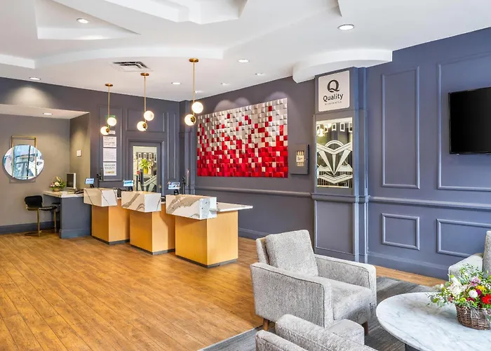 Quality Inn & Suites (Adults Only)