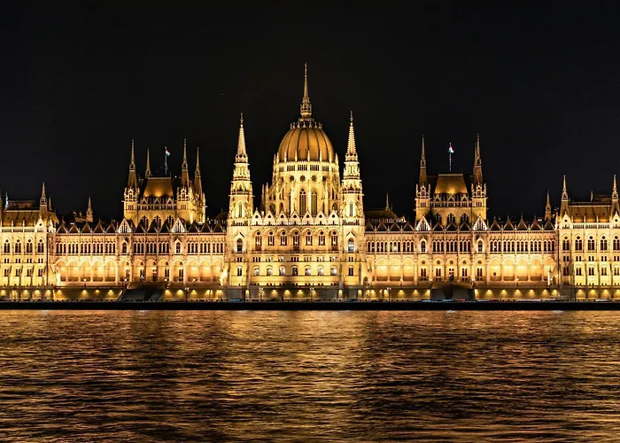 Albergo centrale: Roombach Hotel Budapest Center