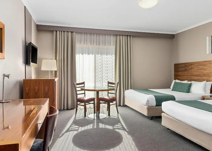 Hotels With Four Stars Quality Dickson