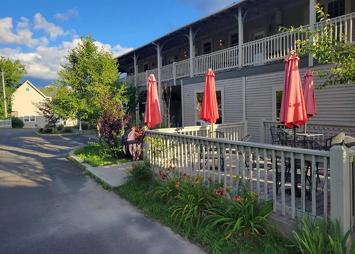 Downhill Lodge Condominium