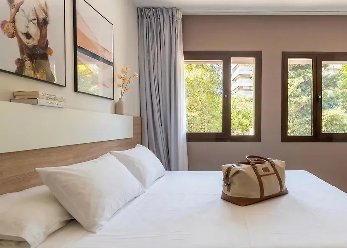 Hotel con vista: Limehome Barcelona Carrer De Fontcoberta - Digital Access