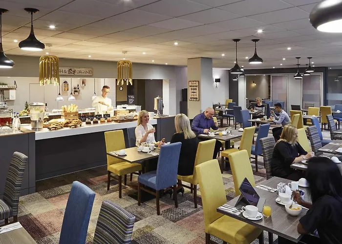 Pet Friendly hotel: Novotel Wolverhampton City Centre