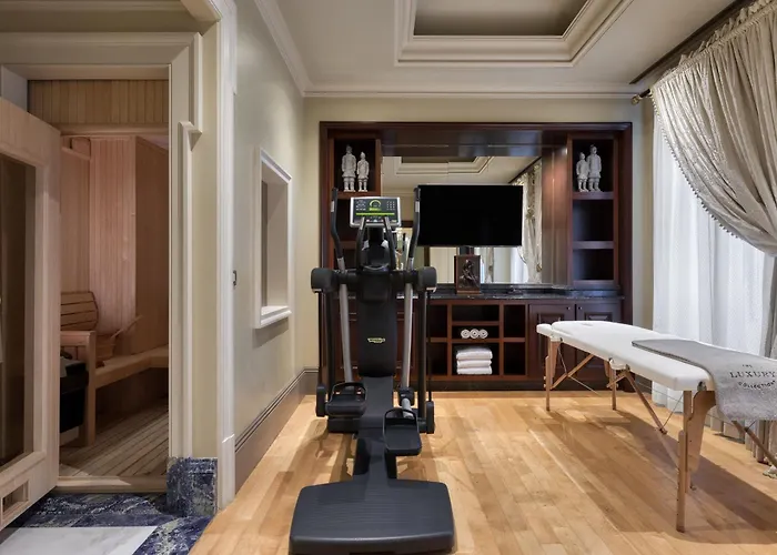 5 star hotel: Hotel Grande Bretagne, A Luxury Collection Hotel, Athens