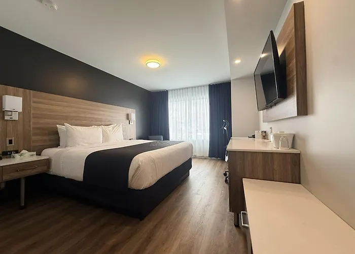 & Suites Le Dauphin Drummondville