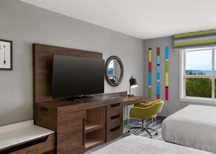Dog friendly hotels Hampton Inn By Hilton Kamloops