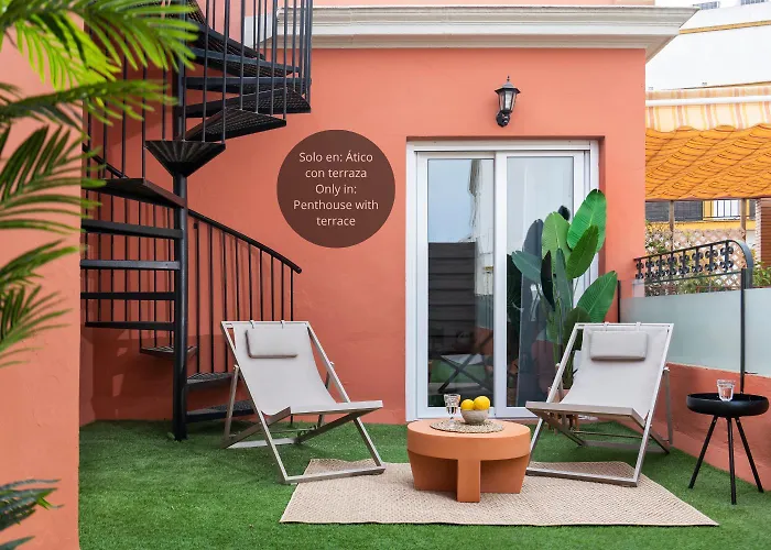 Suites Santas Patronas, Maestranza