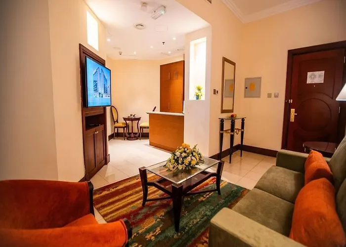 Hotel Jacuzzi: City Seasons Suites