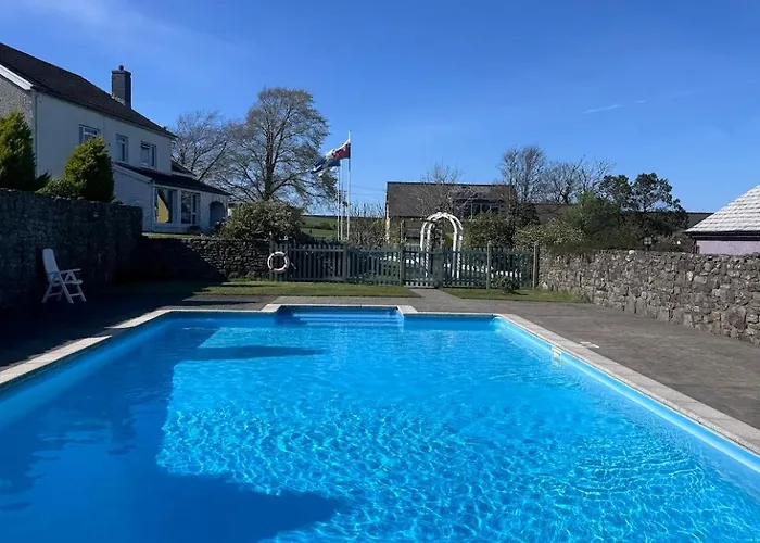 Trenewydd Farm Holiday Cottages