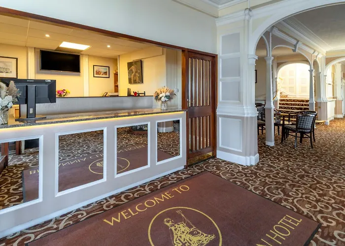 Clifton Hotel