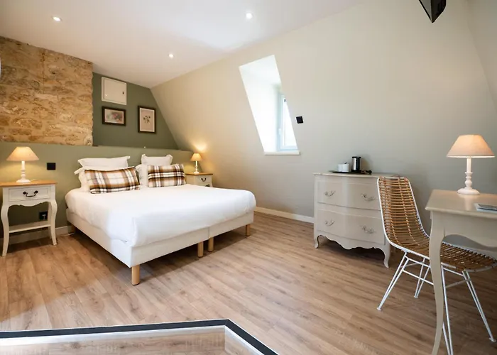 Hotel familiar: Hotel La Couleuvrine Sarlat Centre Ville