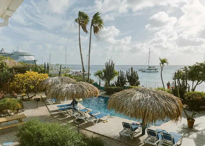 Bonaire Oceanfront s