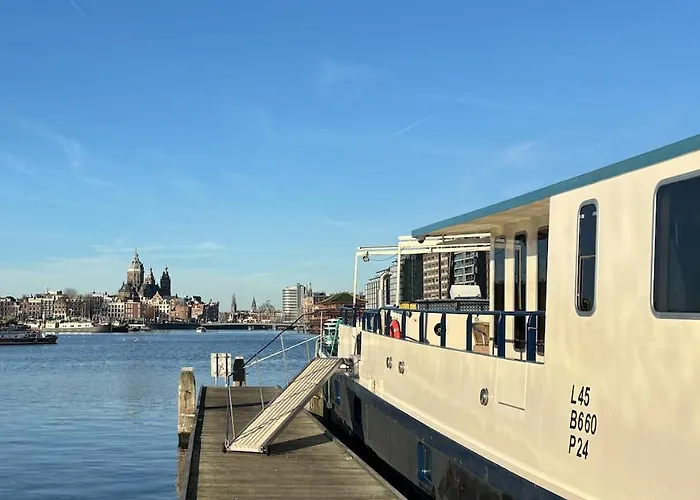 Hotelboat Iris