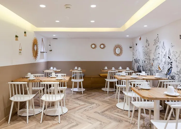 Family Friendly Hotels Magenta 38 By Happyculture