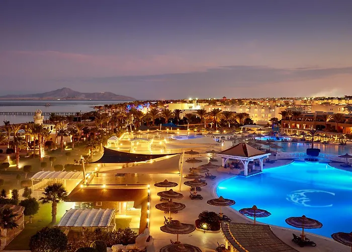 Coral Sea Holiday & Aqua Park
