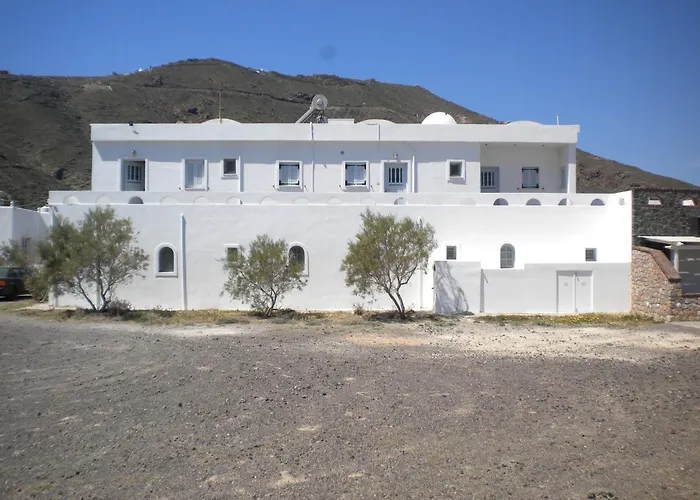 Starlight Luxury Seaside & Suites