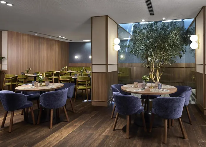 Hotels With Four Stars Nh Sants Barcelona