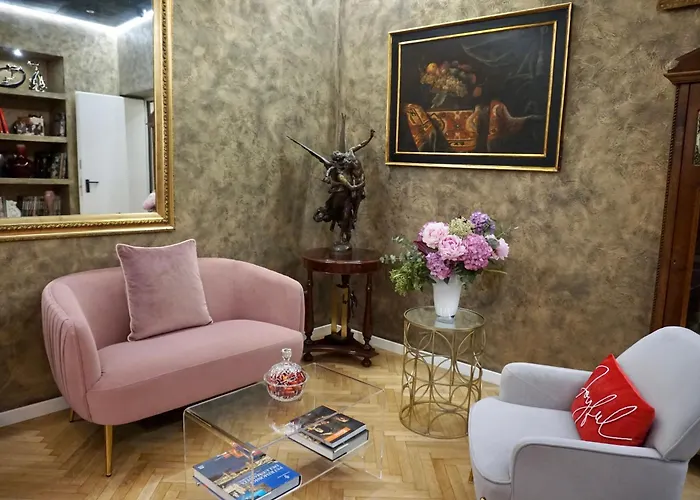 Hotel Caravita