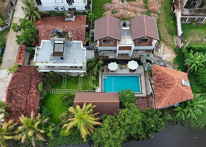 Green Wood Villa Negombo