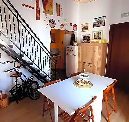 Family Friendly Hotels Guest House Beati Paoli