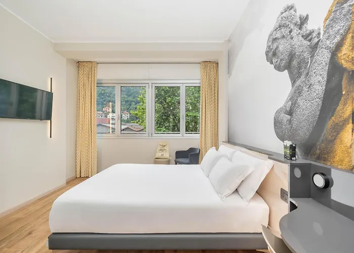 B&B Como City Center
