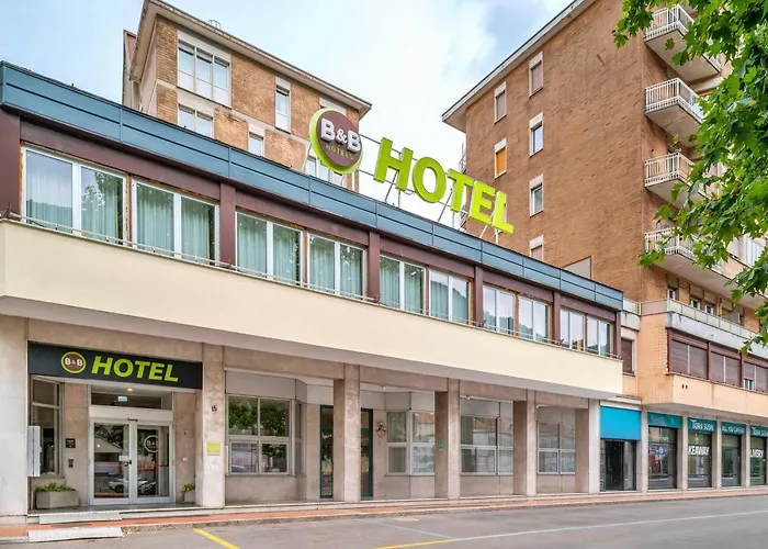 B&B Como City Center