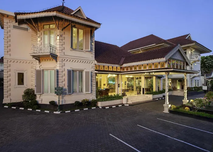 5 star hotels Phoenix Yogyakarta - Handwritten Collection
