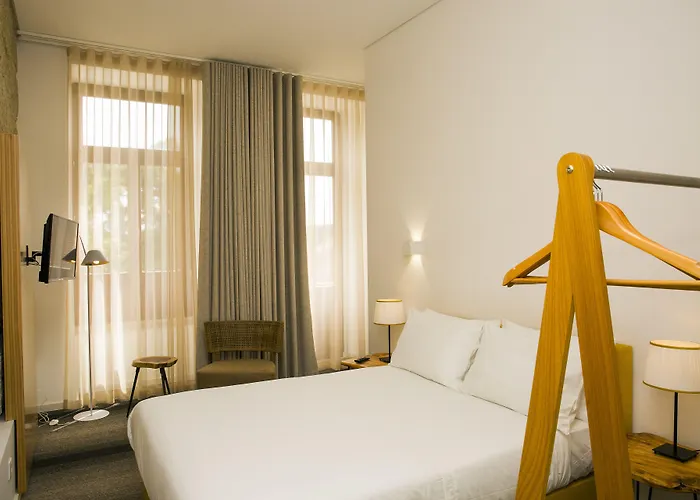 BO - Álvares Cabral GuestHouse