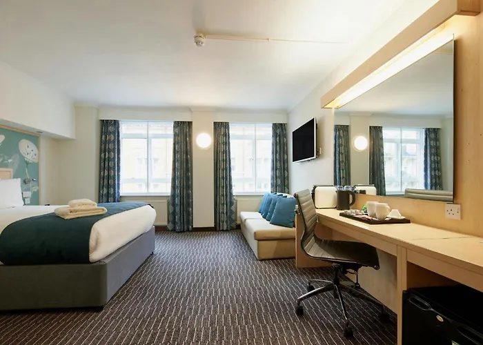 Bedford Hotel