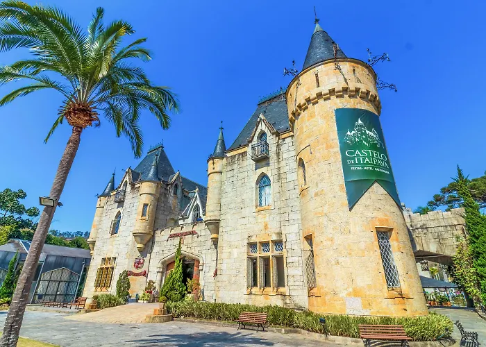 Castelo de - , Eventos e Gastronomia