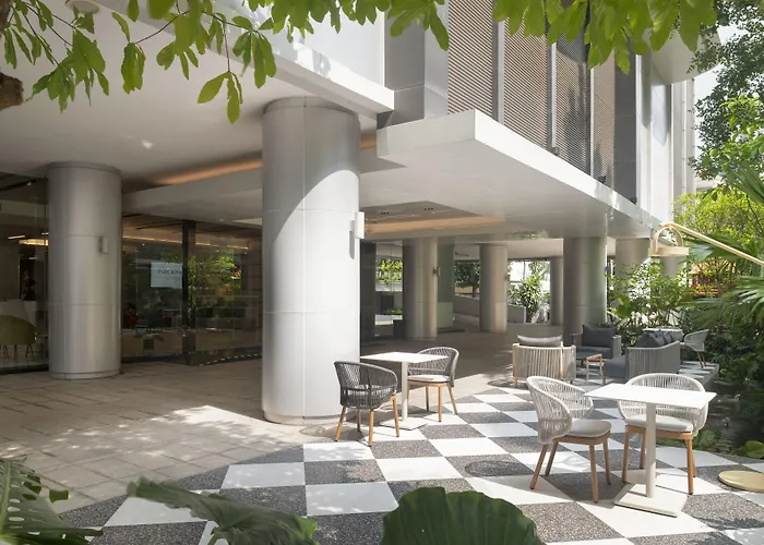Parkroyal Suites