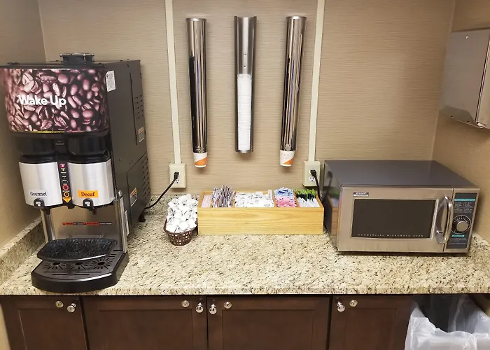 Comfort Inn The Pointe