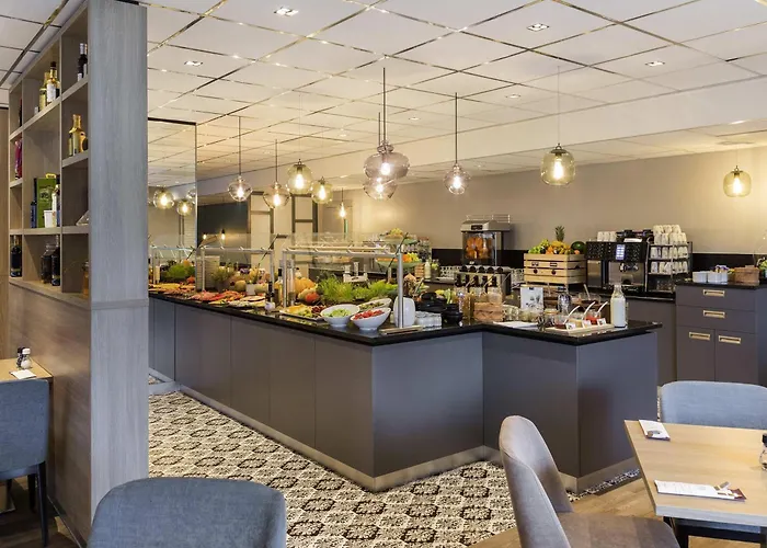 Mercure West