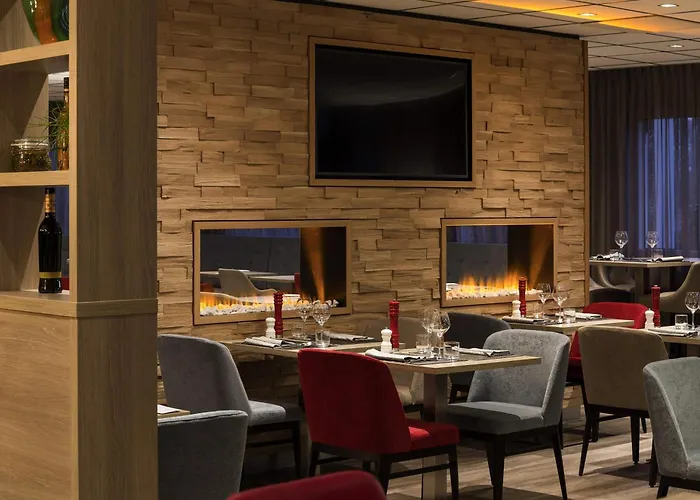 Mercure West