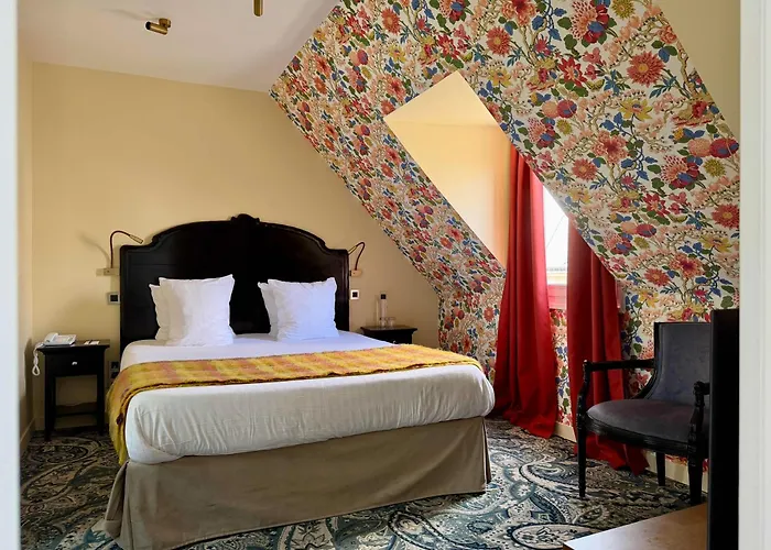 New Hotel Republique