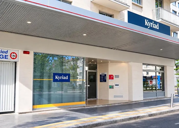 Kyriad Tours Centre