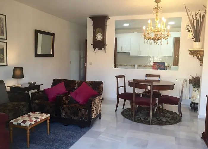 Hotel barato: Hotel Plaza Nueva