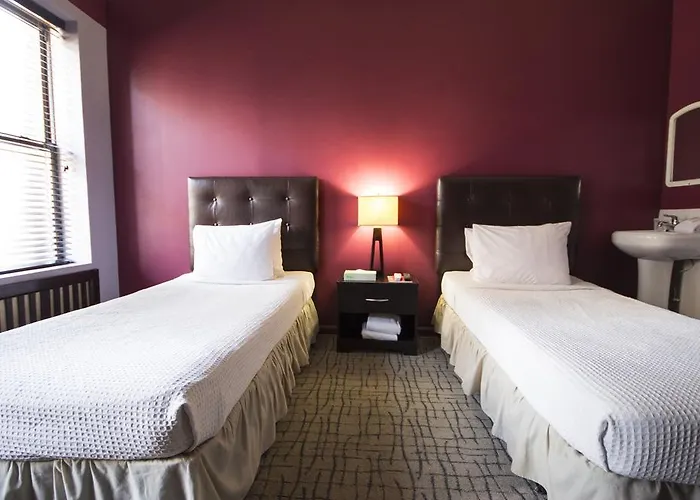 Motel Broadway &