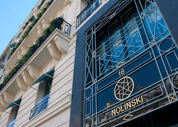 Luxe hotel: Nolinski Paris - Evok Collection