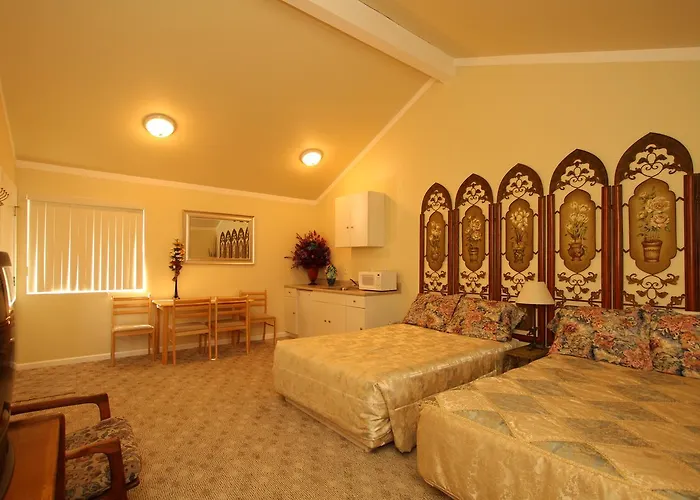 Fireside Lodge