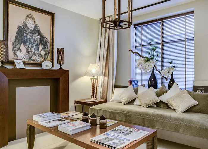 Hôtel Paris Louvre Opéra