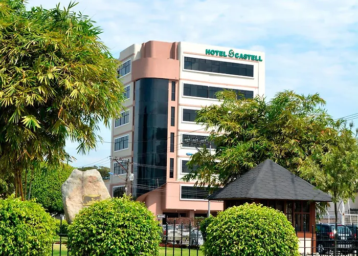 Resort: Hotel Castell - Cerca Del Aeropuerto