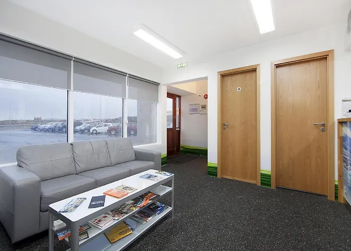 Сity center hotels Kef Guesthouse By Keflavik Airport