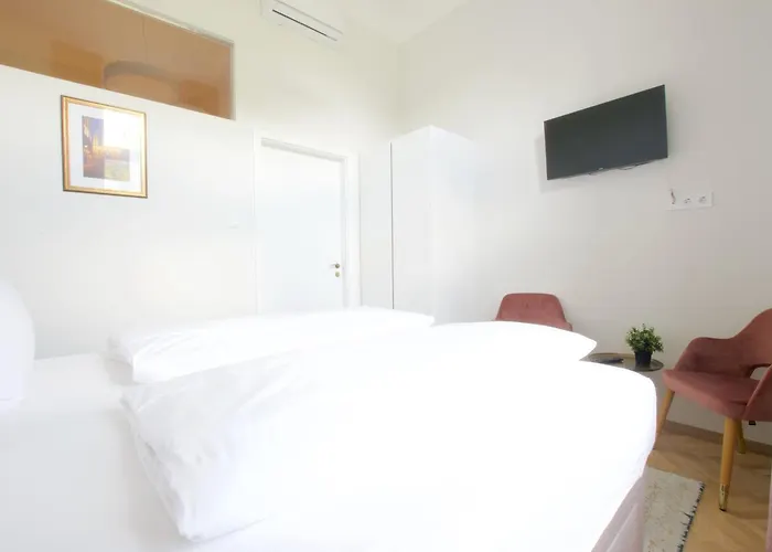 Europest Luxury Suites
