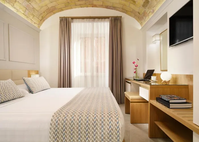 Hotel with view: Magica Luna Boutique Hotel - Roma